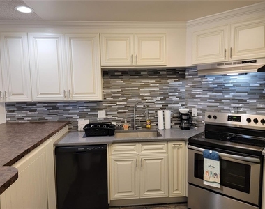 1515 Pinellas Bayway S - Photo Thumbnail 12