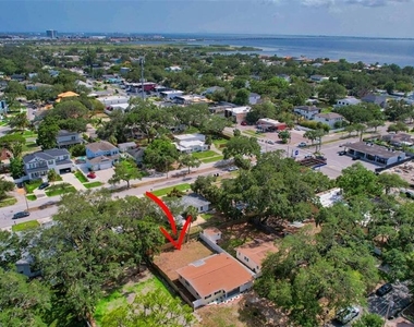 4714 W Vasconia Street - Photo Thumbnail 5