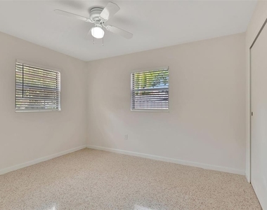 4714 W Vasconia Street - Photo Thumbnail 25
