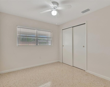 4714 W Vasconia Street - Photo Thumbnail 24