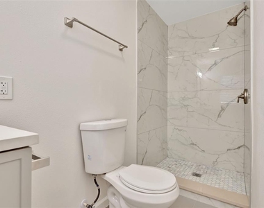 4714 W Vasconia Street - Photo Thumbnail 21