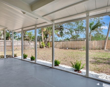 4714 W Vasconia Street - Photo Thumbnail 27