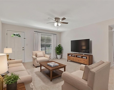 4714 W Vasconia Street - Photo Thumbnail 10