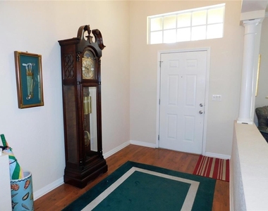 5107 Pinnacle Drive - Photo Thumbnail 3