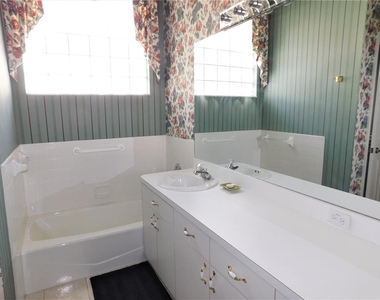 5107 Pinnacle Drive - Photo Thumbnail 27