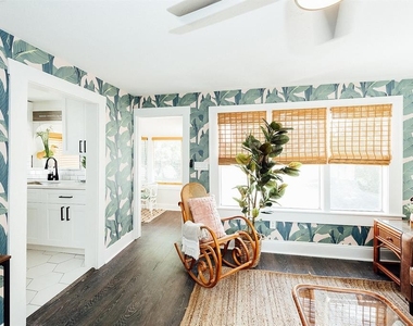 809 10th Avenue N - Photo Thumbnail 10