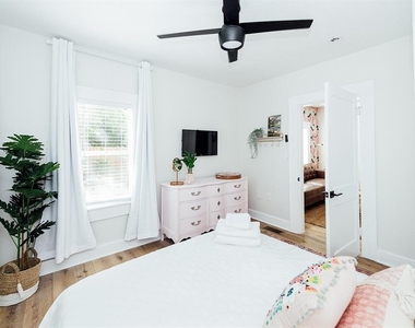 809 10th Avenue N - Photo Thumbnail 16