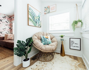 809 10th Avenue N - Photo Thumbnail 4