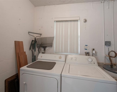 1814 Foxhunt Drive - Photo Thumbnail 14