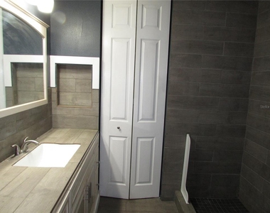 12715 Raeburn Way - Photo Thumbnail 12