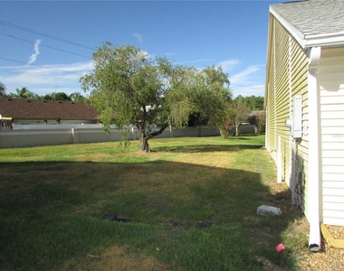 12715 Raeburn Way - Photo Thumbnail 20