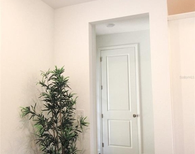 2252 Celebration Boulevard - Photo Thumbnail 15