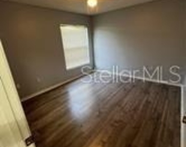 4 Pin Oak Drive - Photo Thumbnail 7