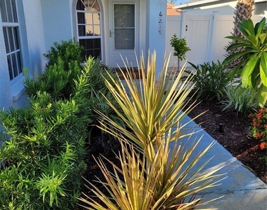 14277 Palm Terrace - Photo Thumbnail 42