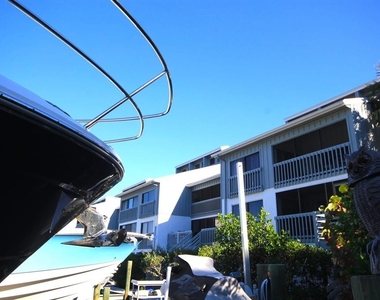 1255 Dockside Place - Photo Thumbnail 16
