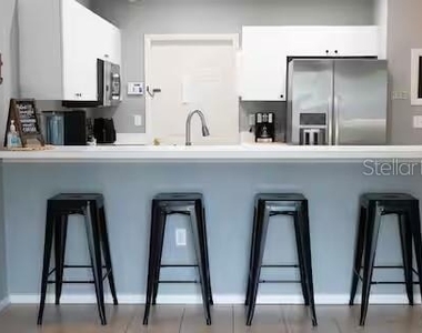 4607 21st Street W - Photo Thumbnail 4
