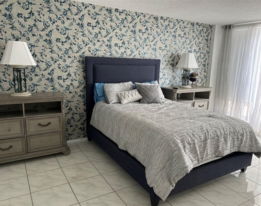 4020 Galt Ocean Drive - Photo Thumbnail 3