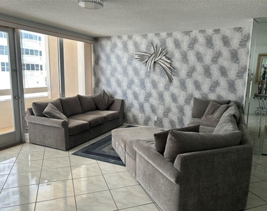 4020 Galt Ocean Drive - Photo Thumbnail 1