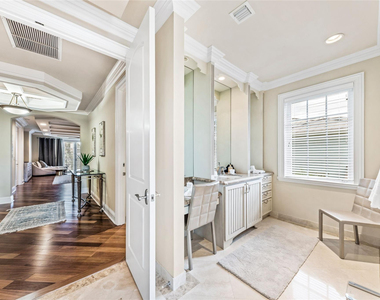7 Pelican Drive - Photo Thumbnail 13