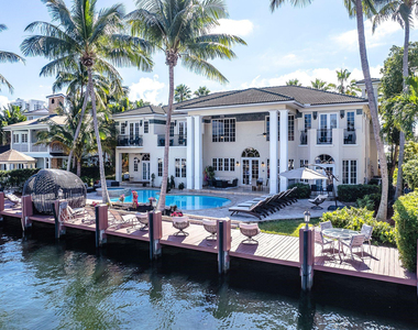 7 Pelican Drive - Photo Thumbnail 1