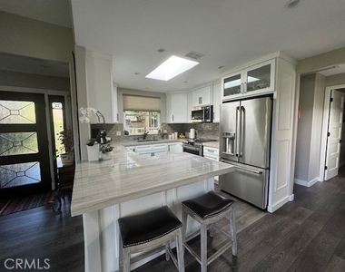 406 Avenida Castilla - Photo Thumbnail 3