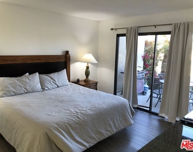 40590 La Costa Circle - Photo Thumbnail 8