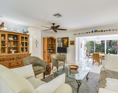 1329 Chippewa Street - Photo Thumbnail 22