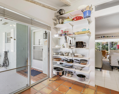 1329 Chippewa Street - Photo Thumbnail 15