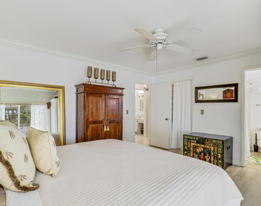 1329 Chippewa Street - Photo Thumbnail 6