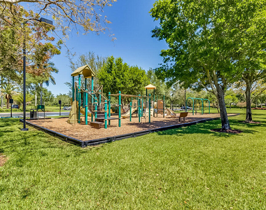 4693 Sugar Beach Way - Photo Thumbnail 70