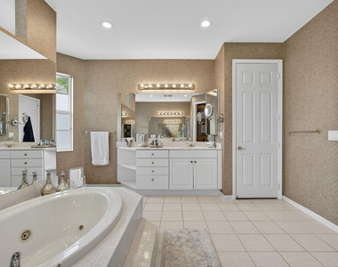 4693 Sugar Beach Way - Photo Thumbnail 35