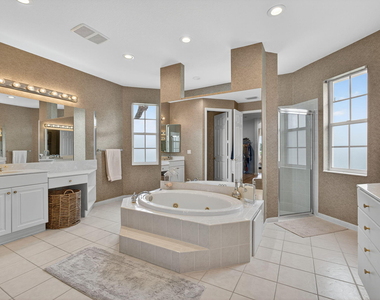 4693 Sugar Beach Way - Photo Thumbnail 34