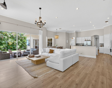 4693 Sugar Beach Way - Photo Thumbnail 15