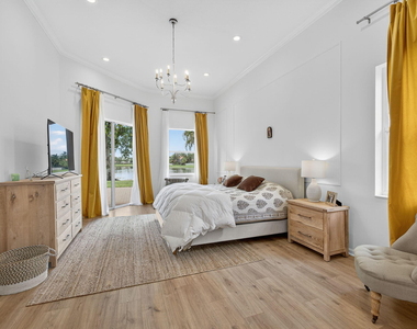 4693 Sugar Beach Way - Photo Thumbnail 28