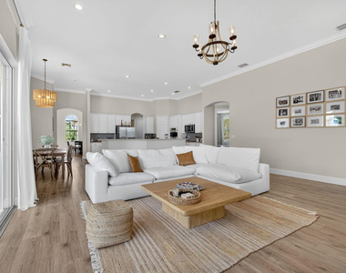 4693 Sugar Beach Way - Photo Thumbnail 14