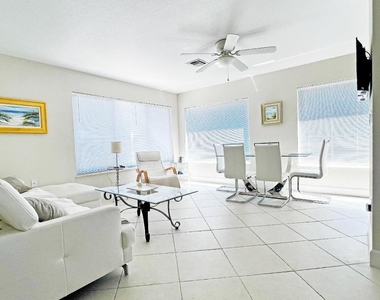 3541 Ne Ocean Boulevard - Photo Thumbnail 3