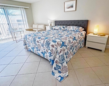 3541 Ne Ocean Boulevard - Photo Thumbnail 33
