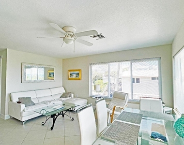 3541 Ne Ocean Boulevard - Photo Thumbnail 7