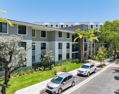 5961 Sw 68th Street - Photo Thumbnail 1