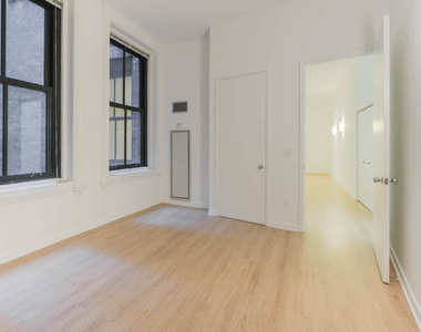 71 Broadway - Photo Thumbnail 15