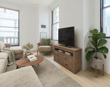 71 Broadway - Photo Thumbnail 8