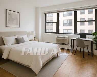E 46th Street - Photo Thumbnail 3
