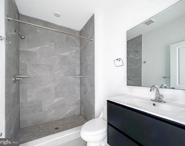 2403-2407 W Thompson Street - Photo Thumbnail 8
