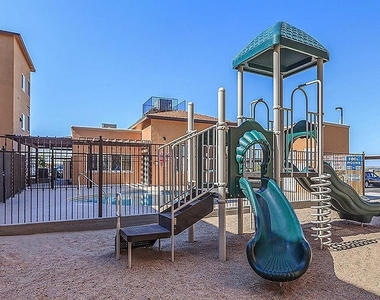 1330 New Harvest Place - Photo Thumbnail 4