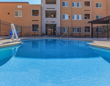 1330 New Harvest Place - Photo Thumbnail 5