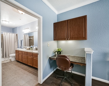 1711 Old Spanish Trail - Photo Thumbnail 21
