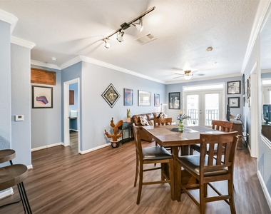 1711 Old Spanish Trail - Photo Thumbnail 11