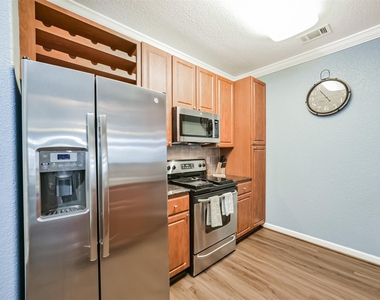 1711 Old Spanish Trail - Photo Thumbnail 6
