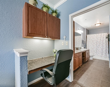 1711 Old Spanish Trail - Photo Thumbnail 14