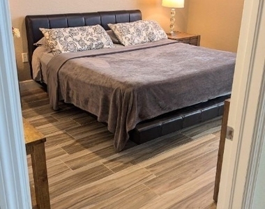 13780 Julias Way - Photo Thumbnail 10